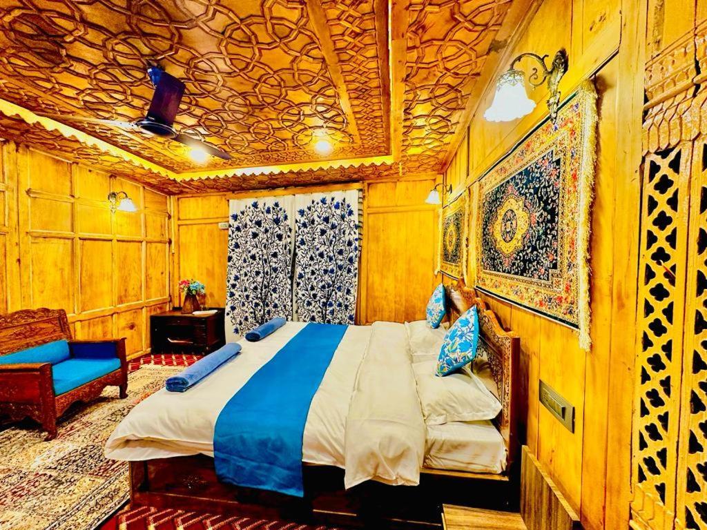 New Zealand Group Of Houseboats Hotel Srīnagar Exterior foto